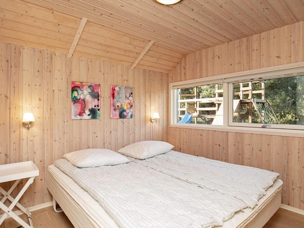 Three-Bedroom Holiday Home In Rodby 38 Kramnitse Ngoại thất bức ảnh